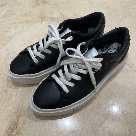 Adidas Sleek - Black Leather Sneaker - Picture 1 of 5